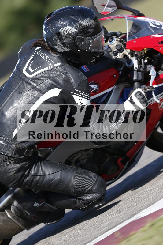 /Archiv-2025/49 26.08.2025 Cornu Master School ADR/blau-bleu/6